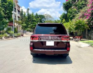 Xe Toyota Land Cruiser 5.7 V8 2016