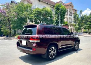 Xe Toyota Land Cruiser 5.7 V8 2016
