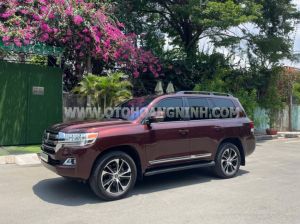 Xe Toyota Land Cruiser 5.7 V8 2016