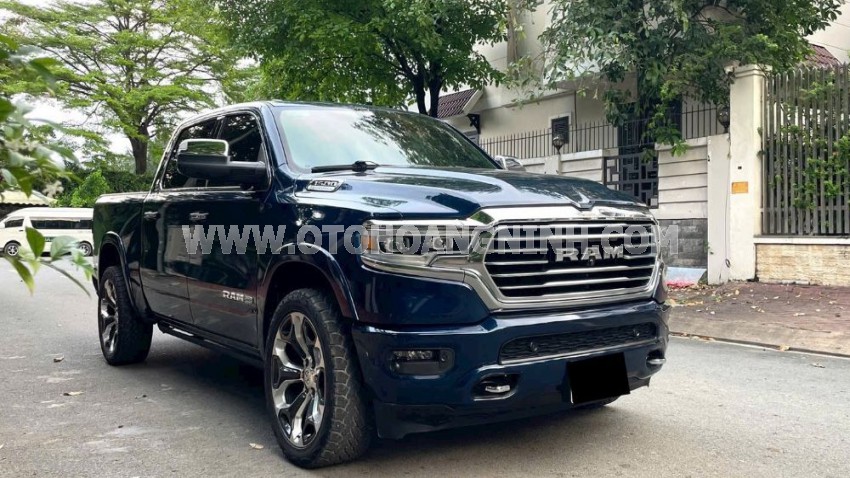 RAM 1500 Longhorn 5.7L 4x4 AT 2021