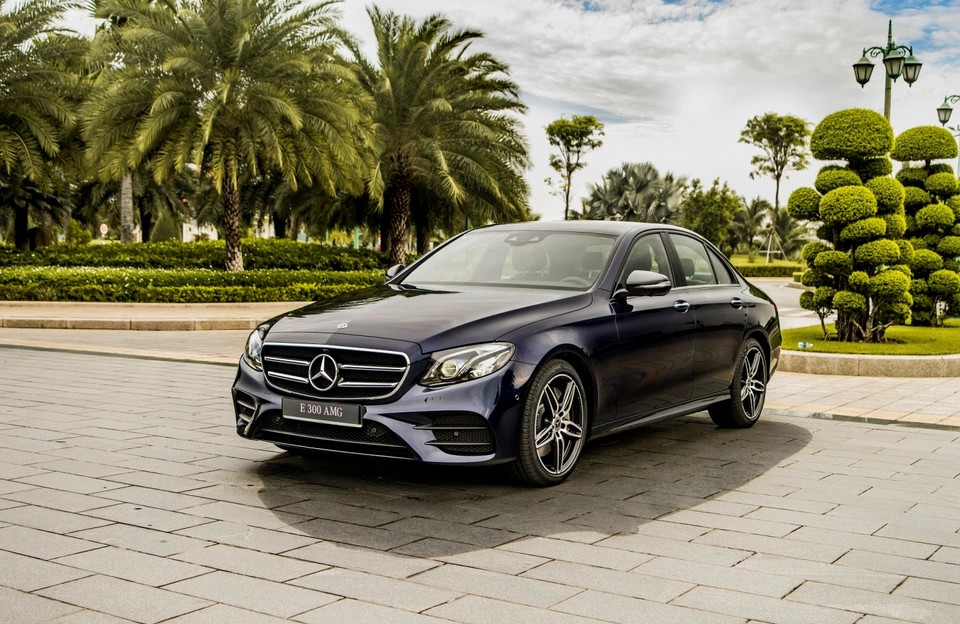 mercedes-e300-amg-115825